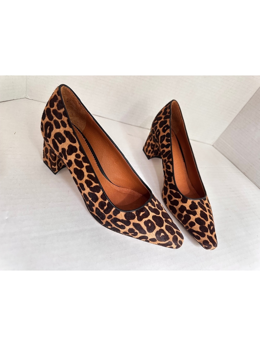 Franco Sarto Leopard Calf Hair Leather Pumps Size 6M